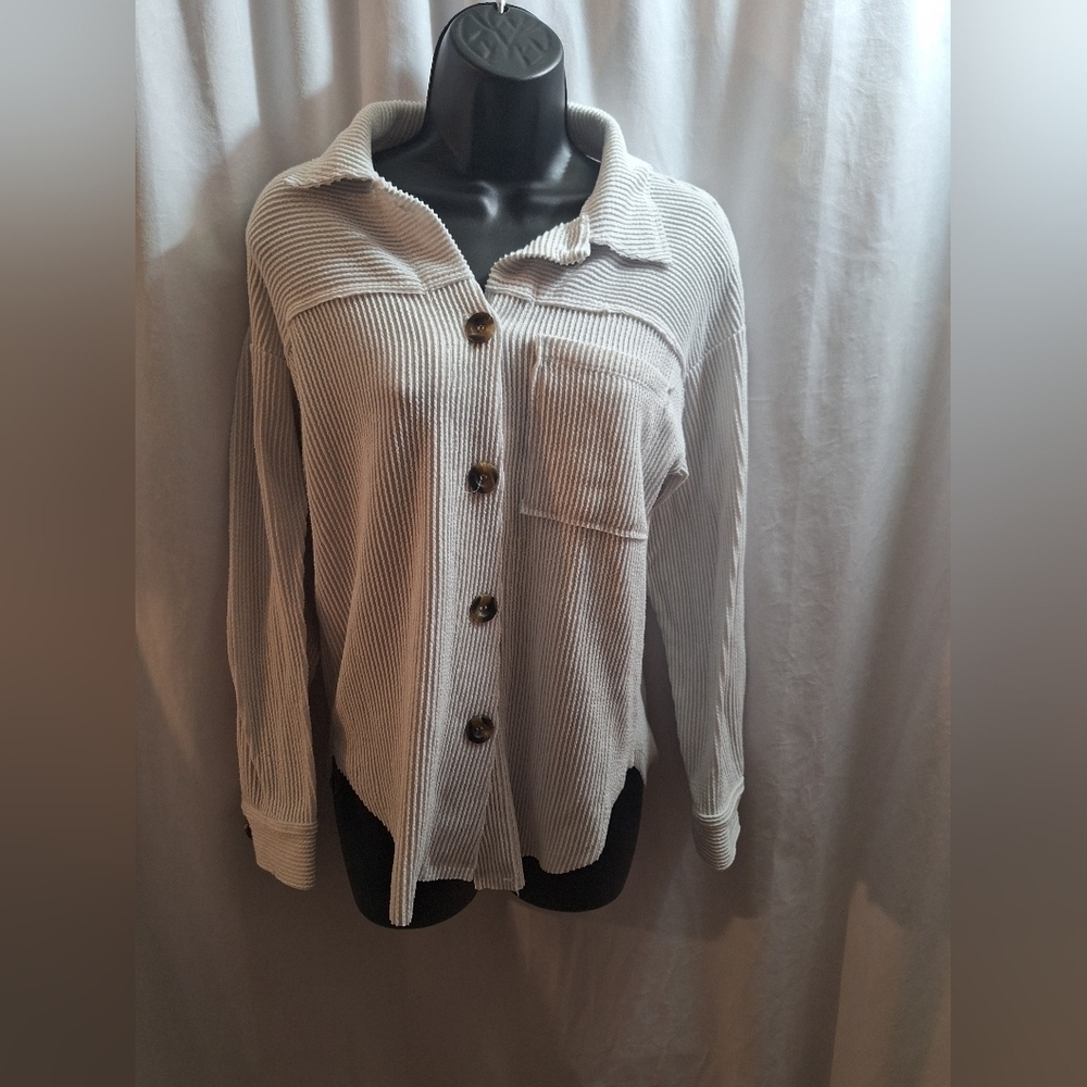 Reborn j ribbed button-down big buttons breast pocket